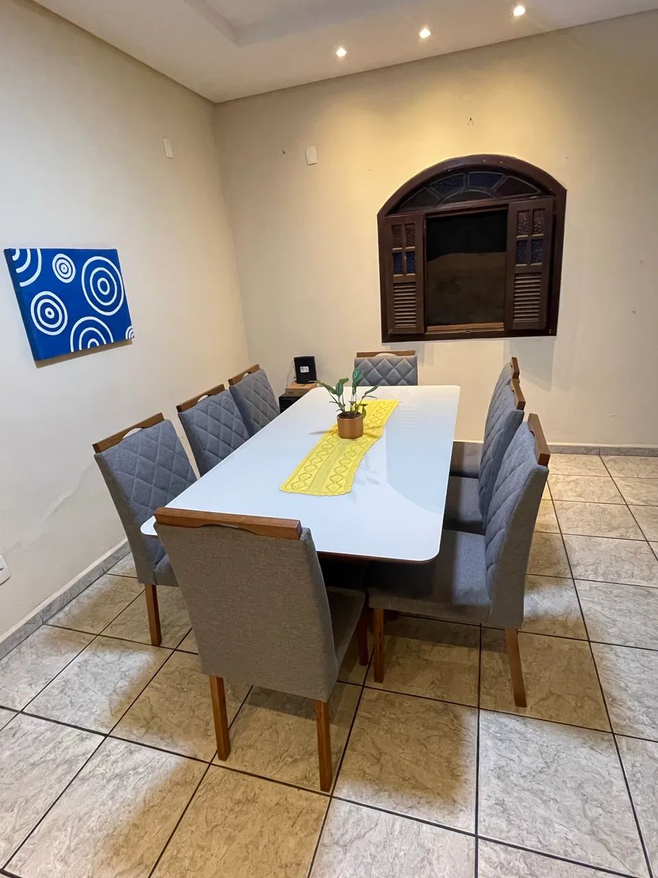 Mesa de jantar 8 cadeiras  de linho cinza 