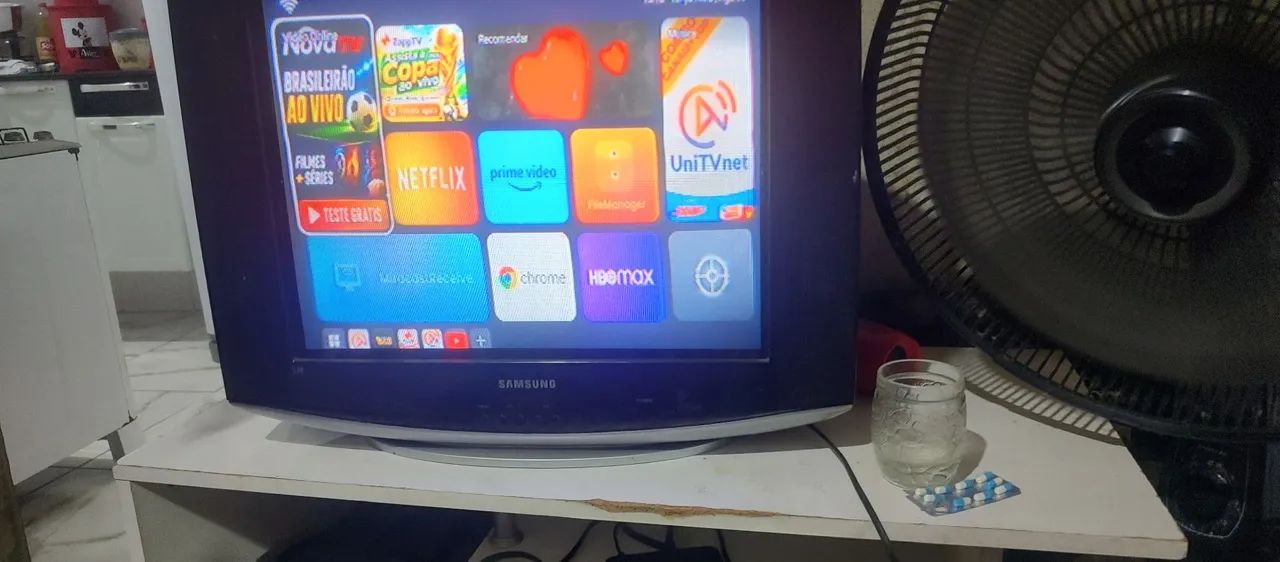 Tv Samsung slim - Foto 3