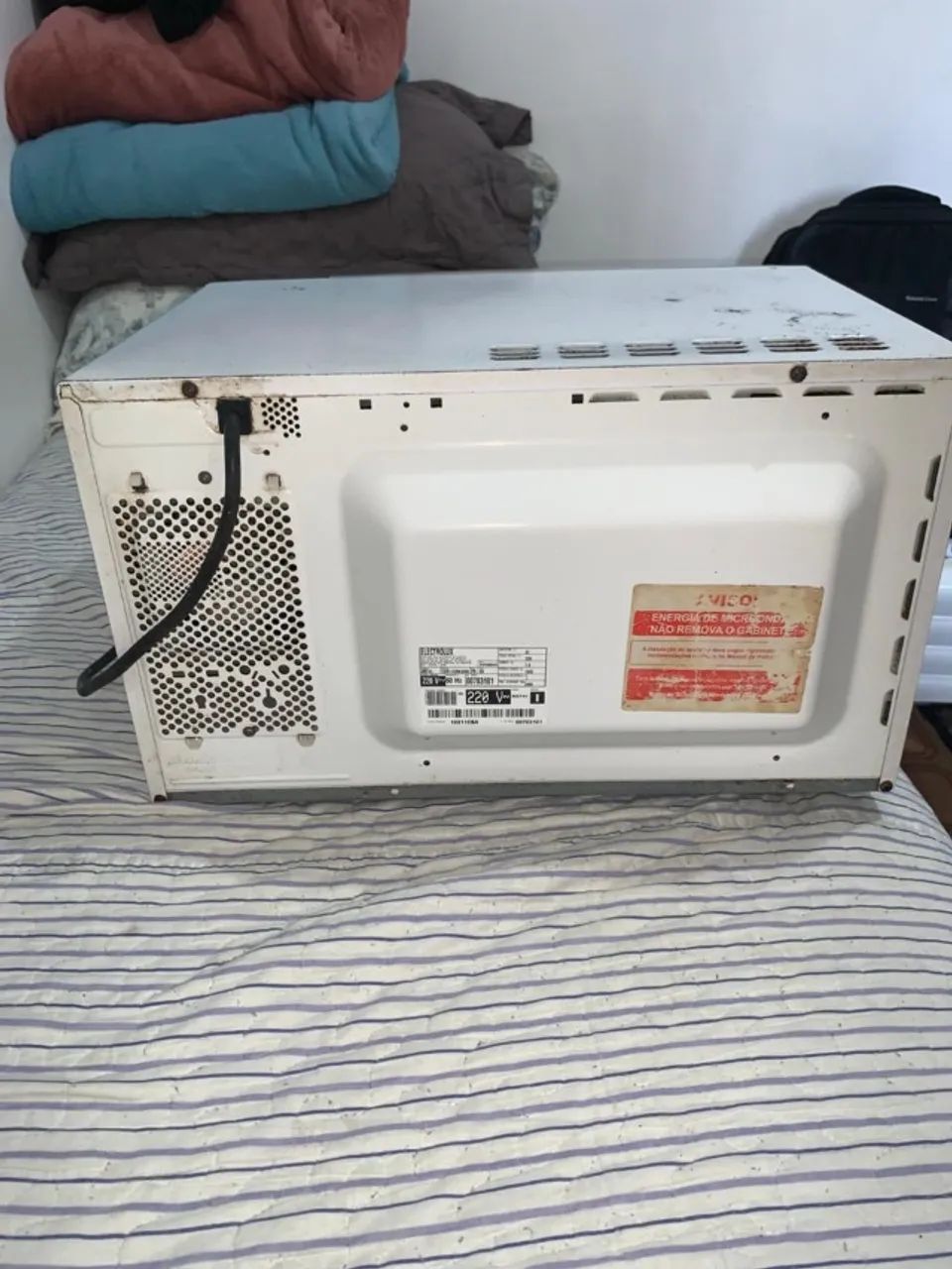 Micro-ondas Electrolux MEF41 - 31 Litros (Excelente Estado de Funcionamento) - Foto 2