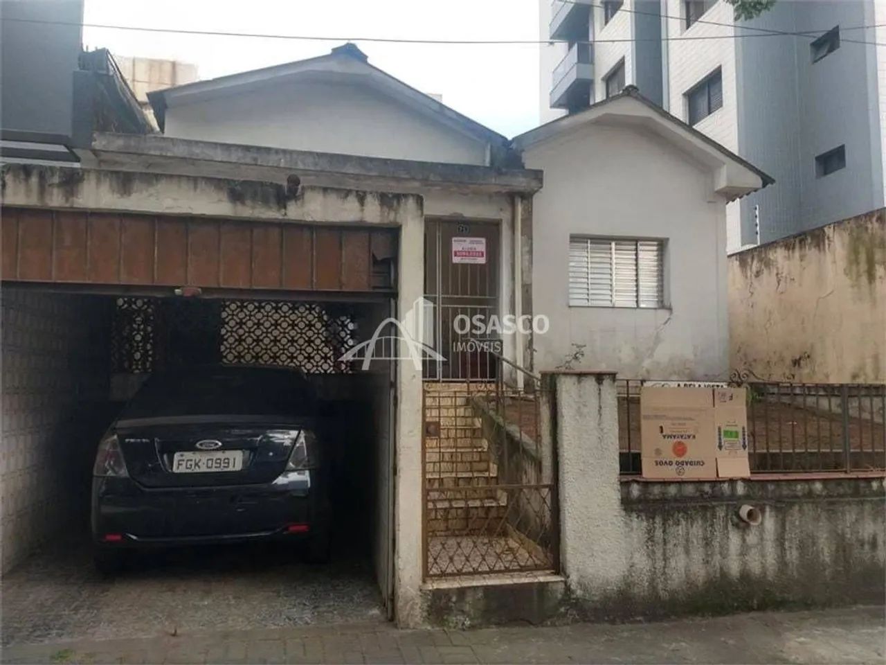 Casa com 4 quartos para locação em Centro - SP