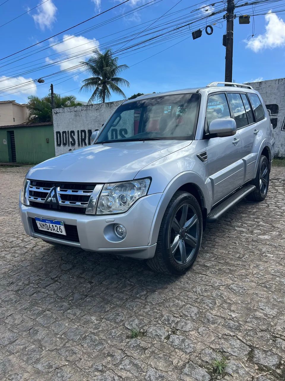 Mitsubishi Pajero 2010