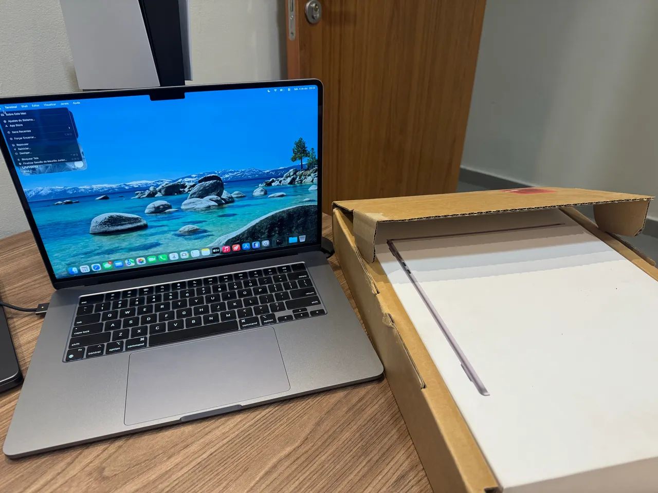 MacBook Air 15インチ M2 8GB 512GB UK配列 2023 Apple MacBook Air 15-inch M2 8GB 512GB - Midnight - MacFinder