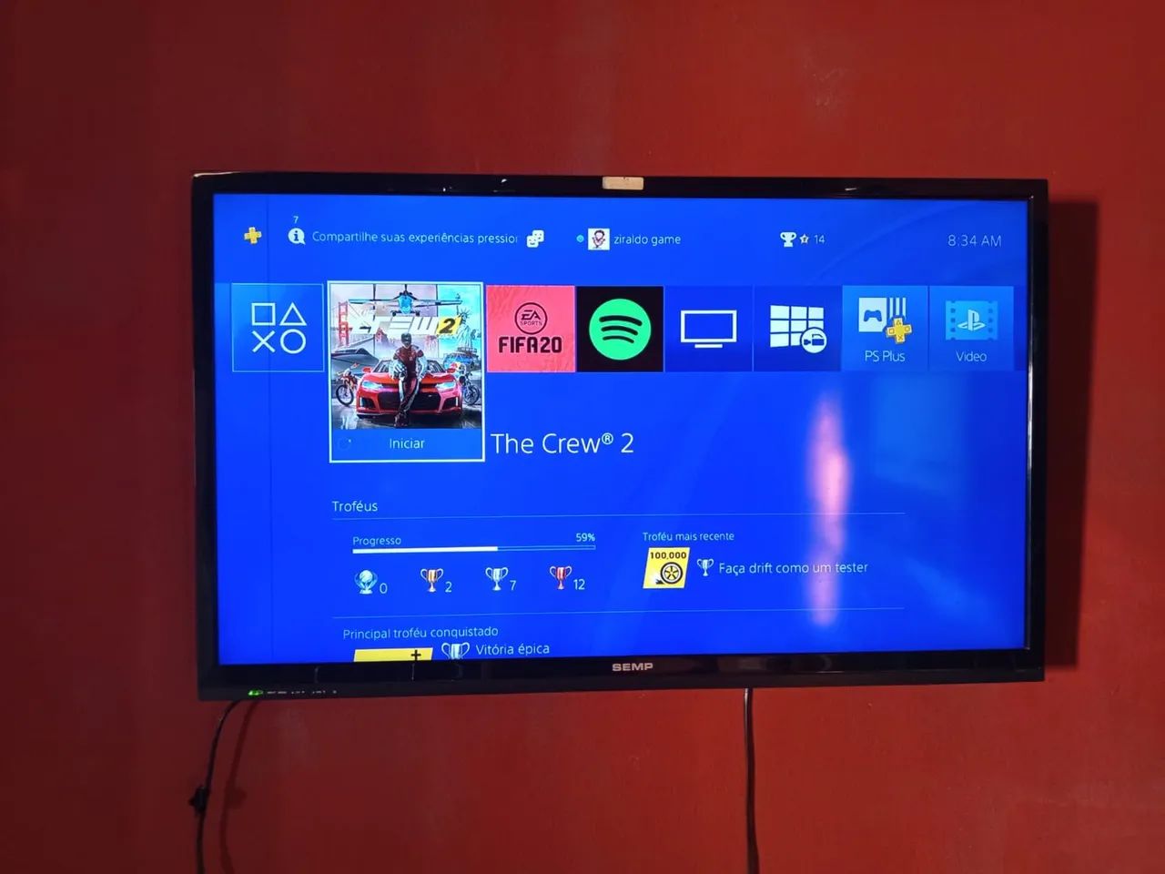 Ps4 slim,col tv de 43 polegadas apenas com uma pequena listra  - Foto 2