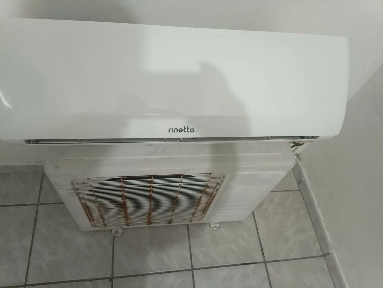 Ar condicionado rinetto 12 BTUs usado  - Foto 2