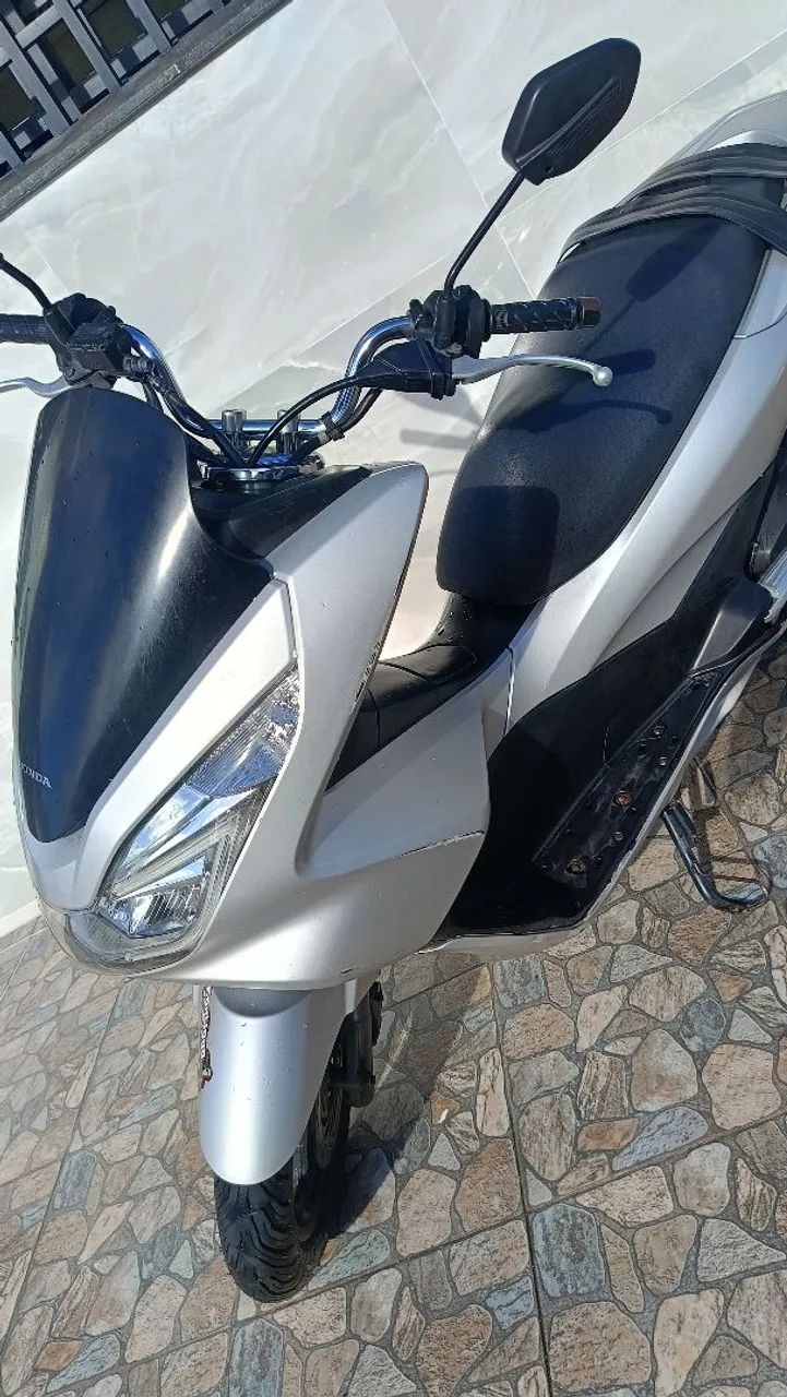 Vendo PCX 2017 conservada  - Foto 2