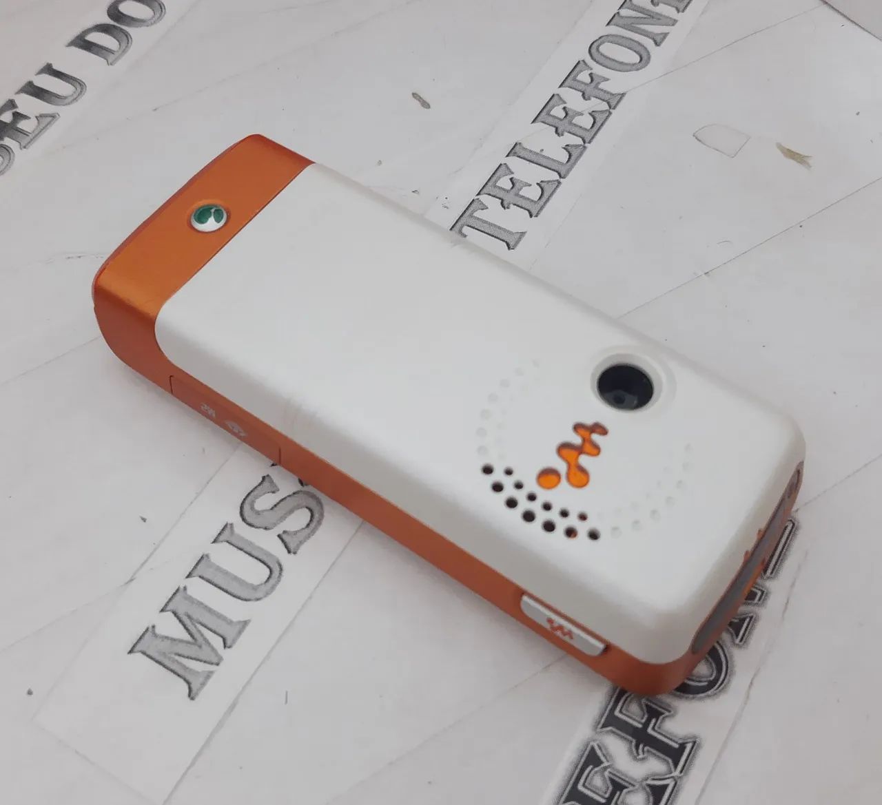 Sony Ericsson w200 Walkman celular antigo da vivo 