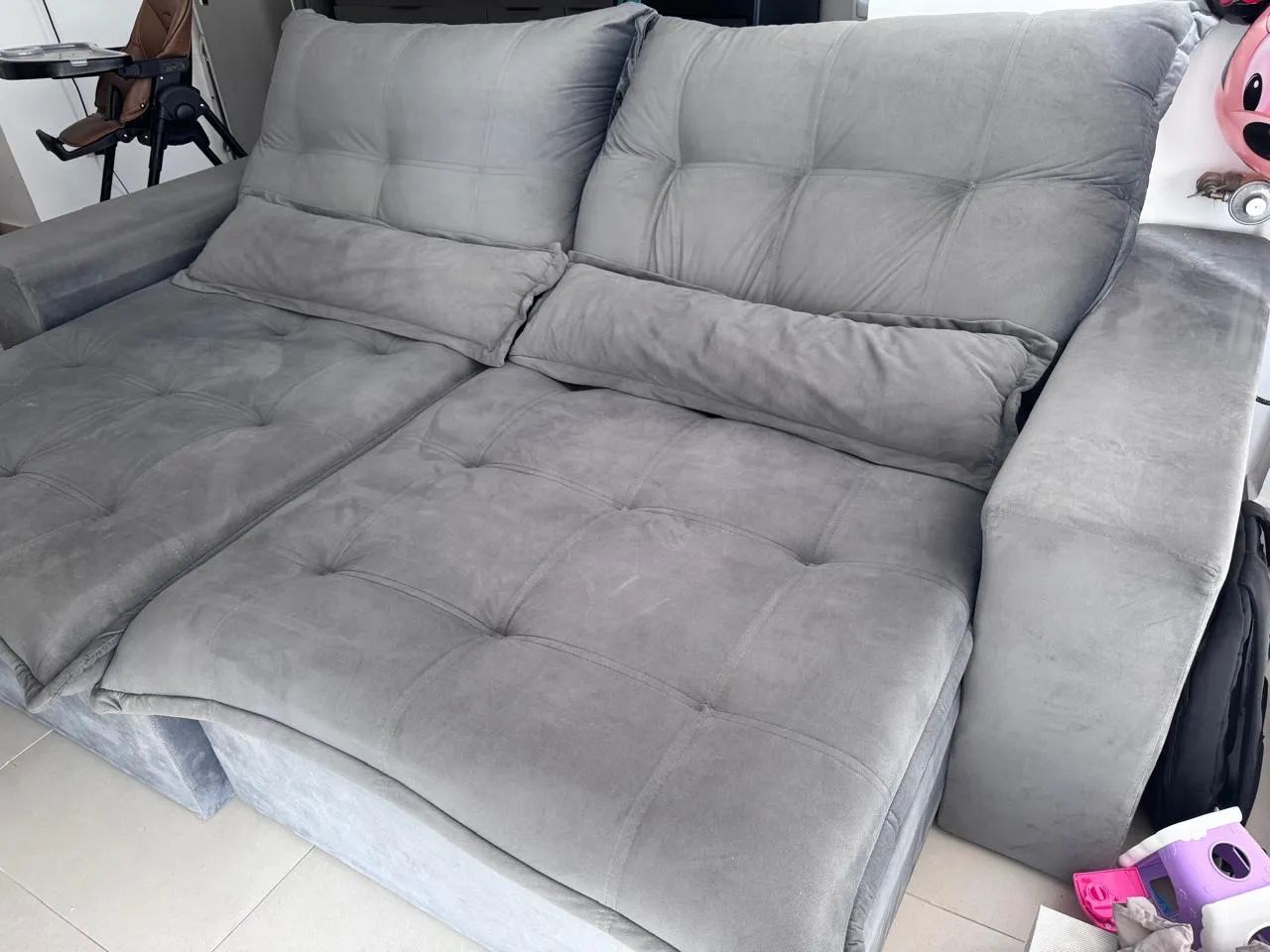 Vendo sofá retrátil 2,50 cm ótimo estado - Foto 3