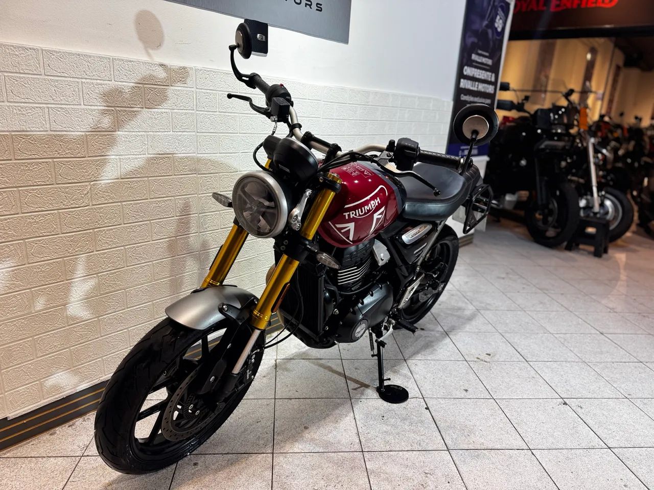 TRIUMPH SPEED 400  - Foto 2