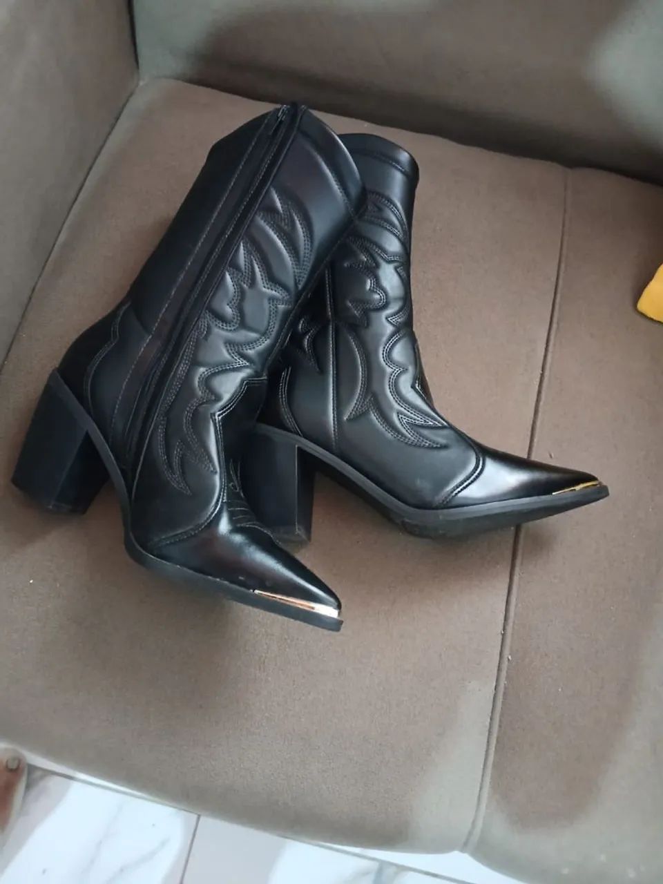 Vende-se bota  - Foto 2