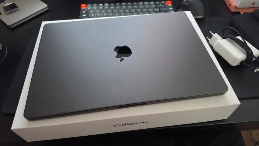 MacBook Pro M3 Pro Tela 16 polegadas 18GB RAM 512GB - Notebooks