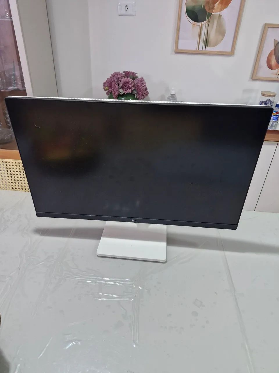 Monitor 4k Ultrafine 27 polegadas Ips - tela quebrada para aproveitamento das peças