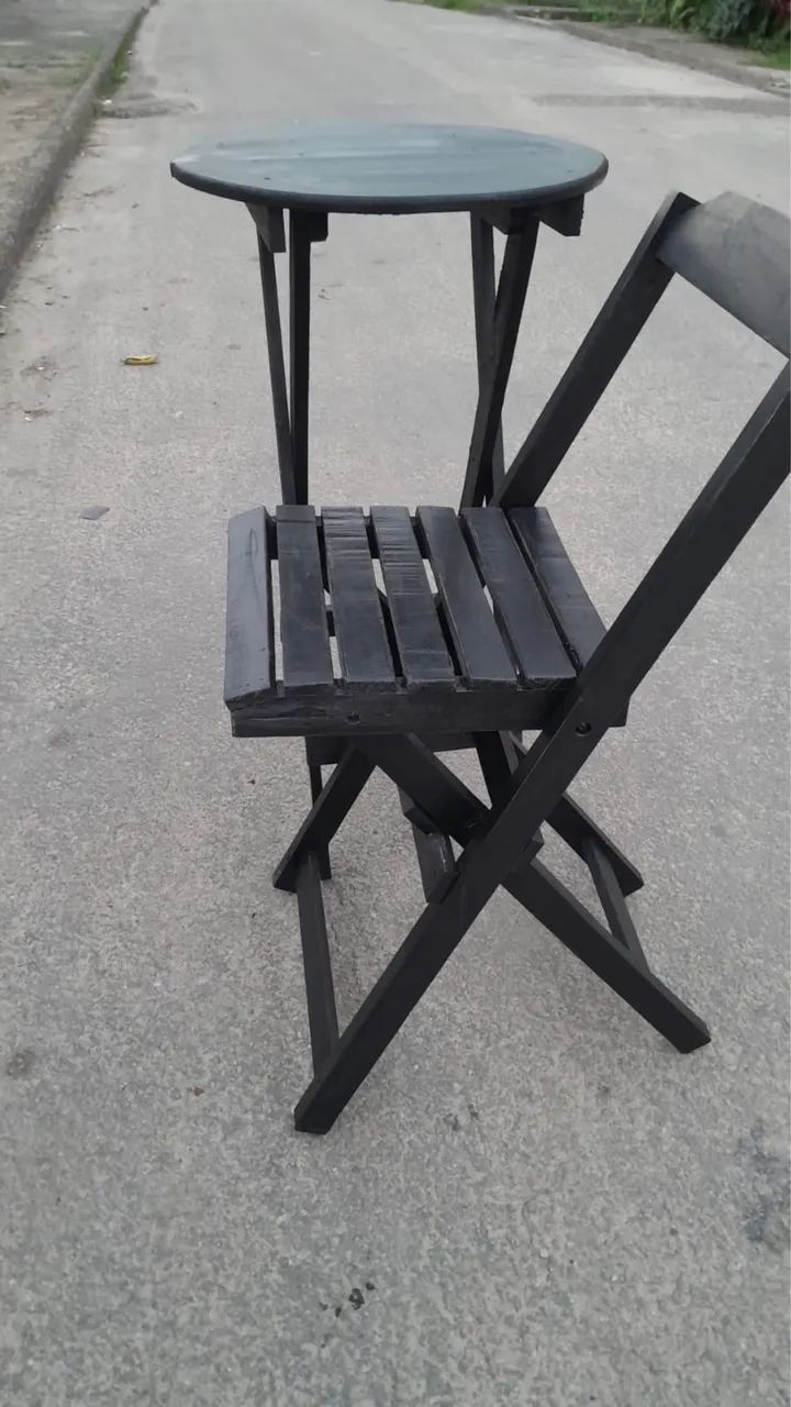 JOGO DE MESA BISTRÔ ALTA COM 2 CADEIRAS  - Foto 2