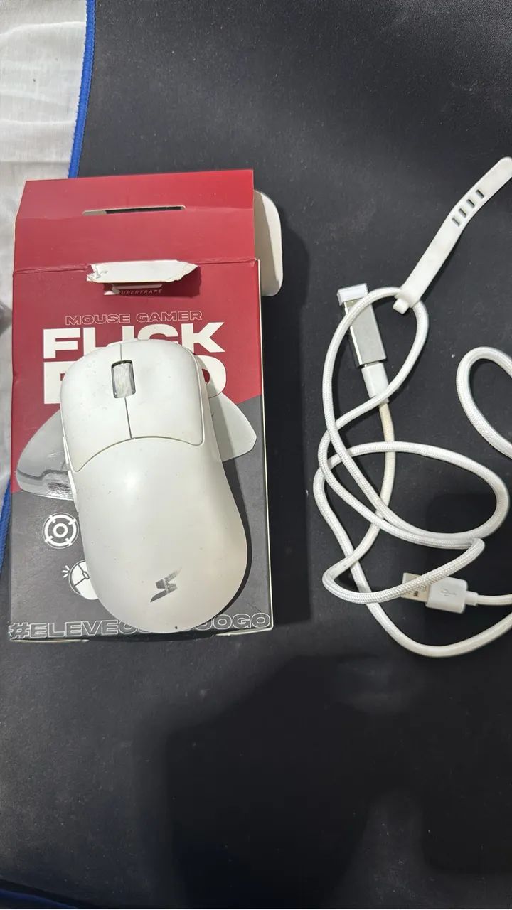Teclado mecânico 60%  e mouse sem fio caixa e tudo!! - Foto 2