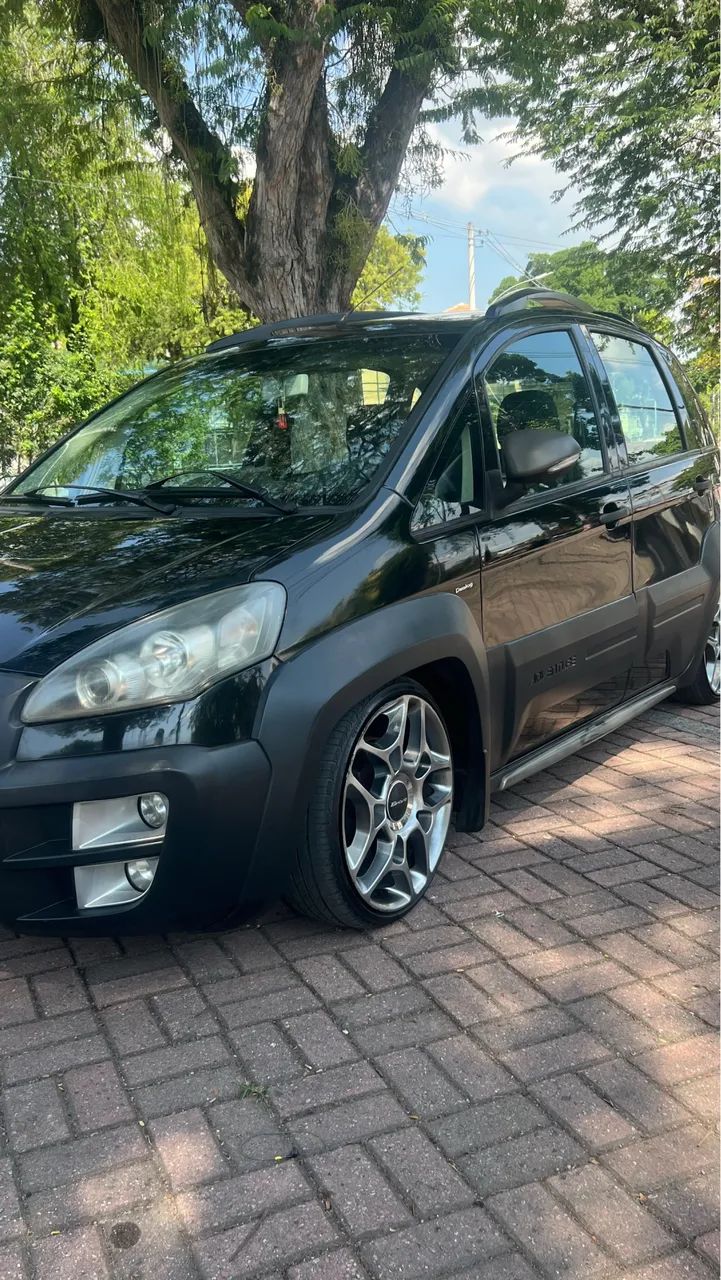 Fiat Idea Adv./ Adv.lock.dualogic 1.8 Flex 5P 2012 - Foto 4
