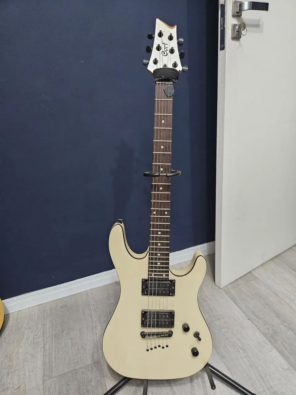Guitarra Cort KX5