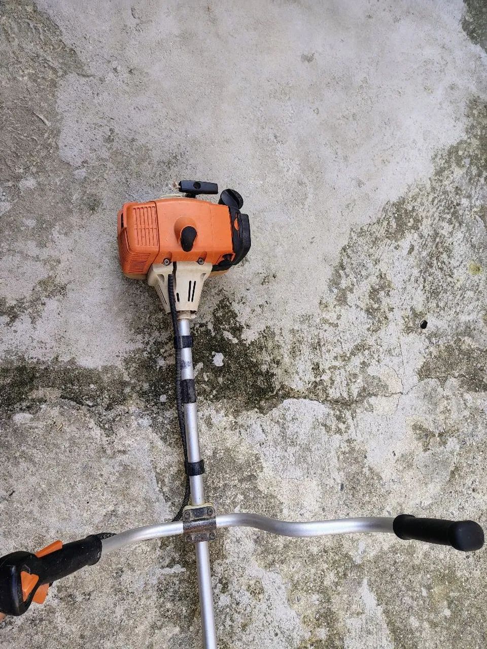 FS120 Brush Cutter