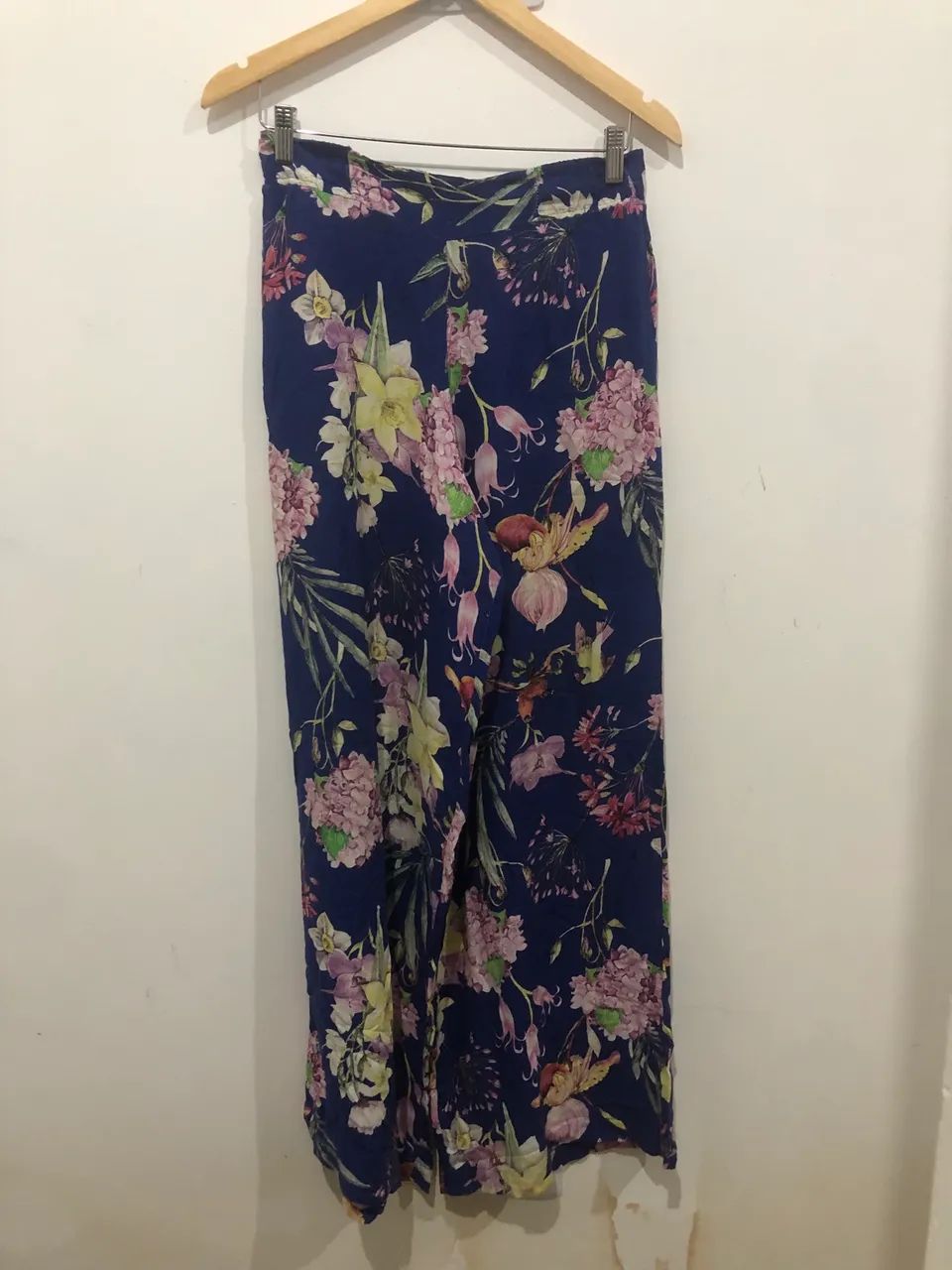 Calça pantalona 