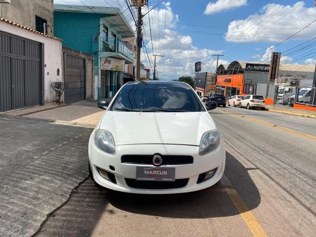 Fiat Bravo Absolute Dualogic 1.8 Flex 16V 5P 2012 - Foto 3