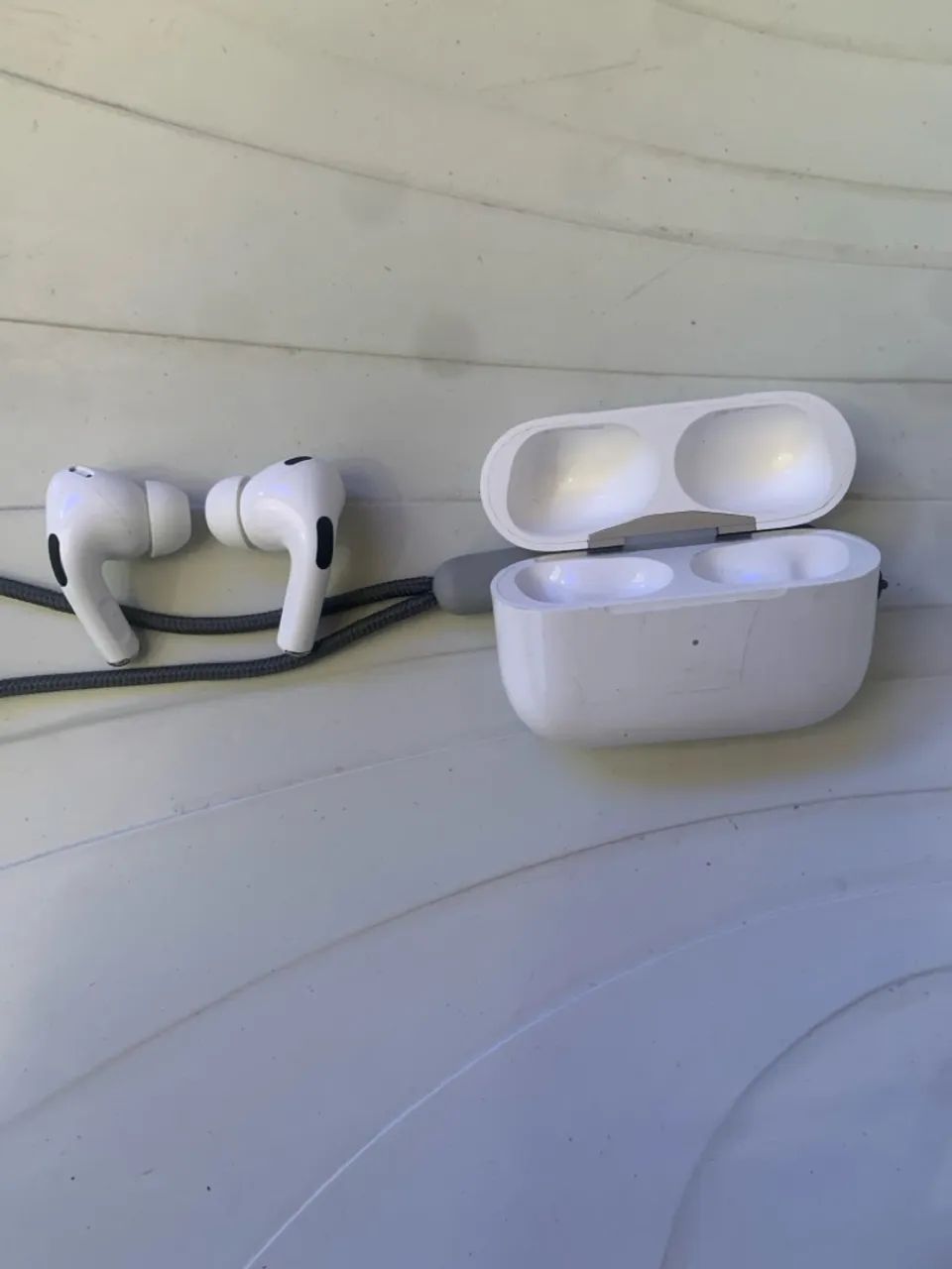 AirPods Pro 2 - Foto 2
