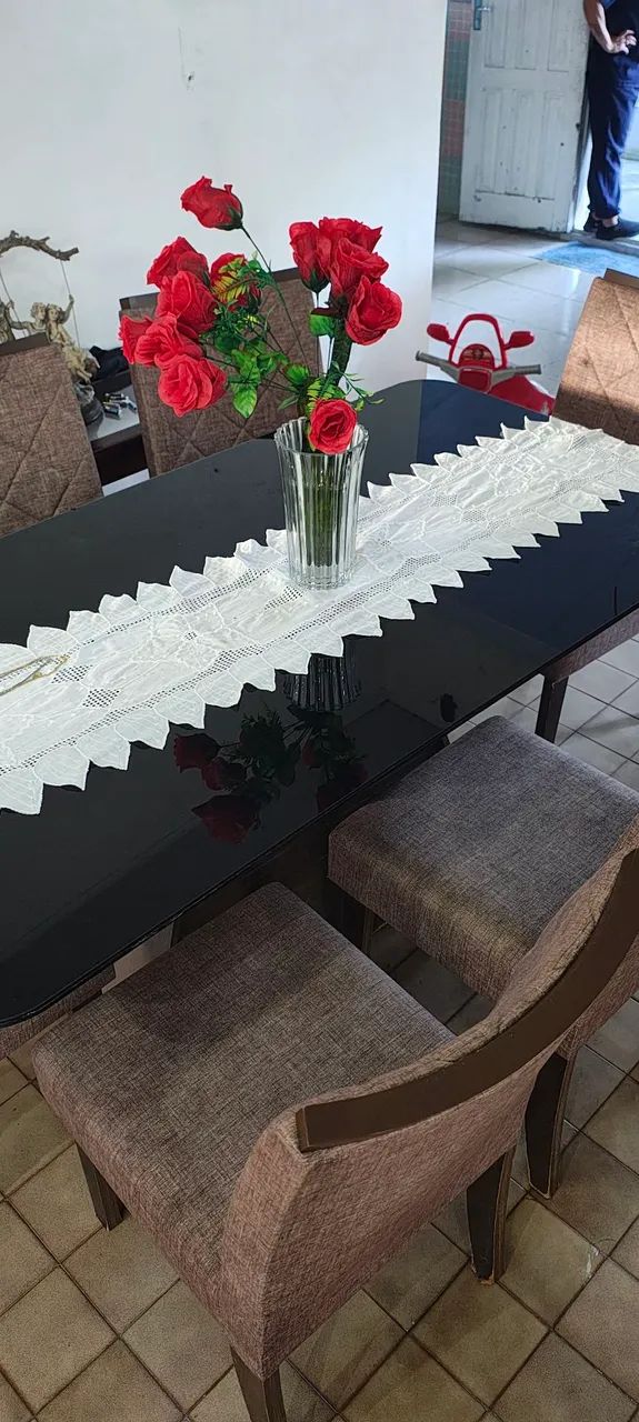 Lindo Conjunto de sala de jantar Mesa e cadeiras - Foto 4
