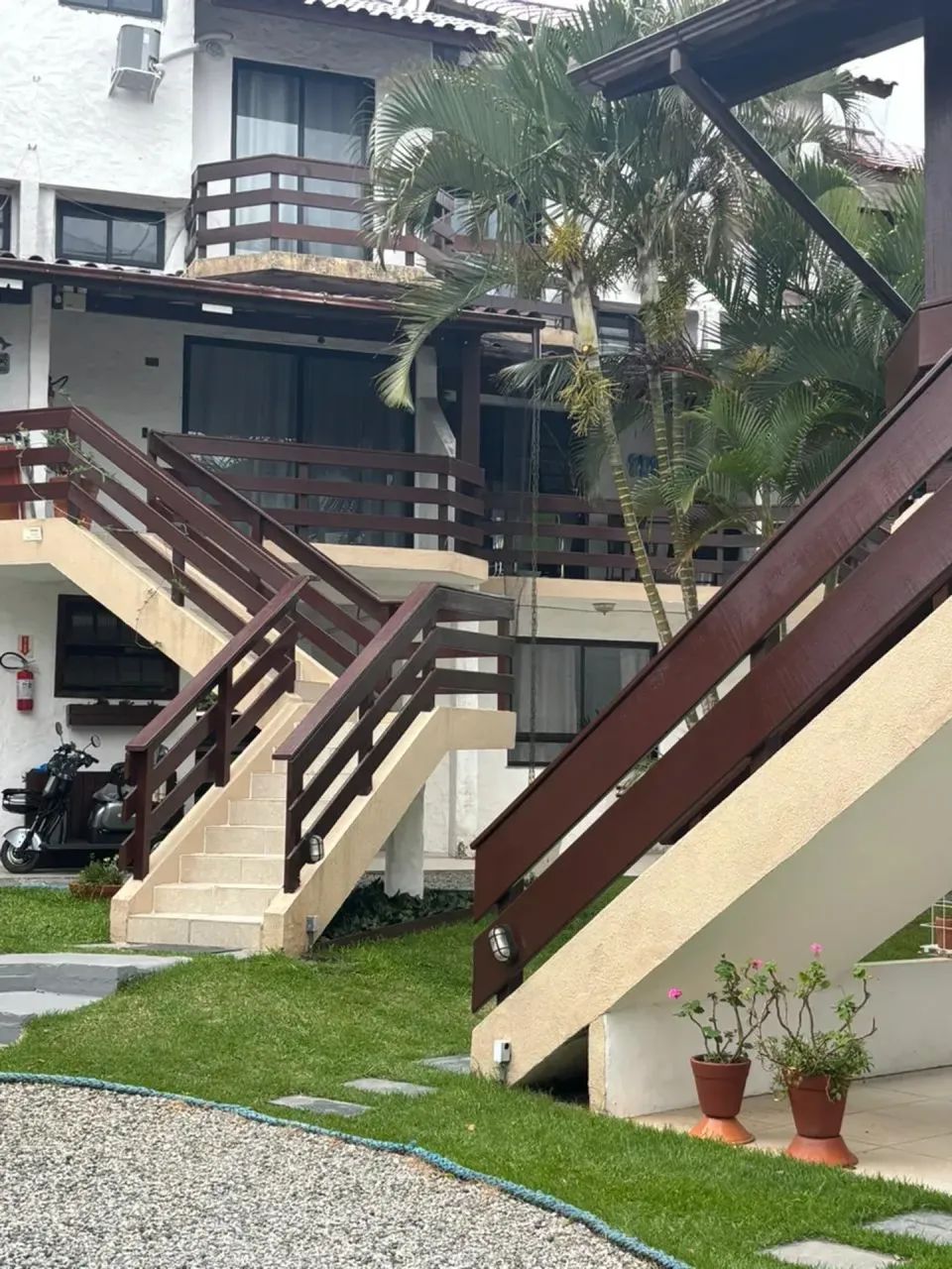 Duplex Geminado - Ponta das Canas - 2 quartos - Mobiliado - Foto 3