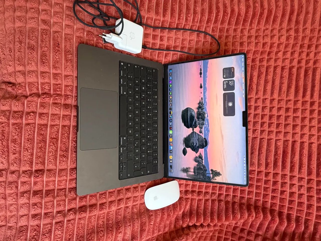 Macbook pro m4  - Foto 3