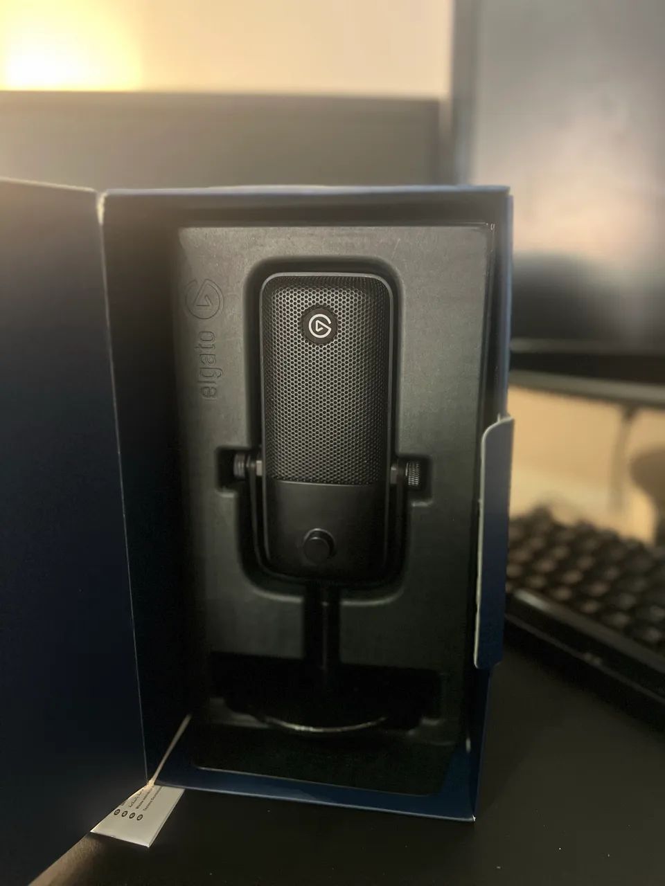 Microfone de mesa El Gato Wave 1