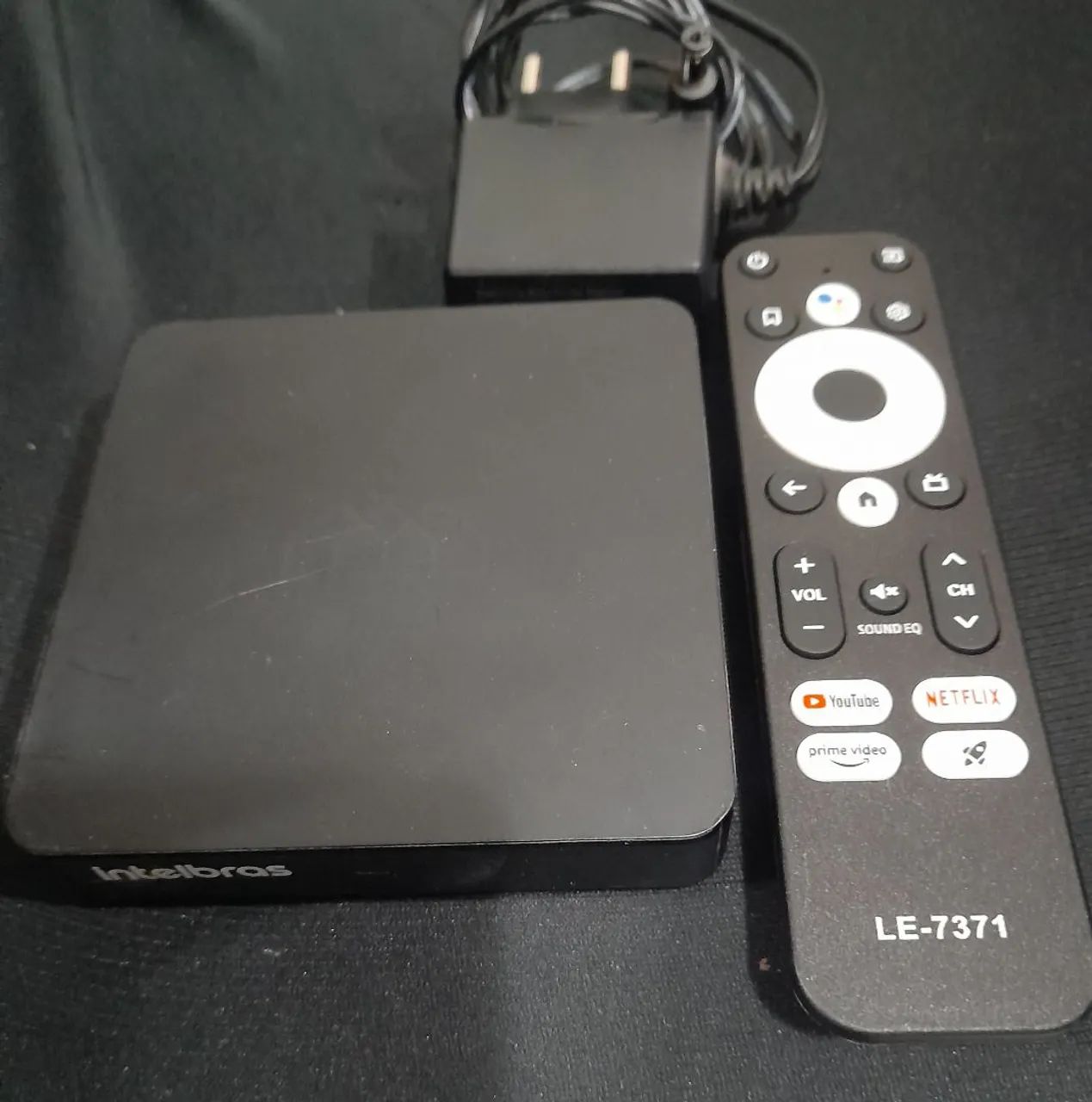 Smart TV Box Izy Play Full HD Intelbras