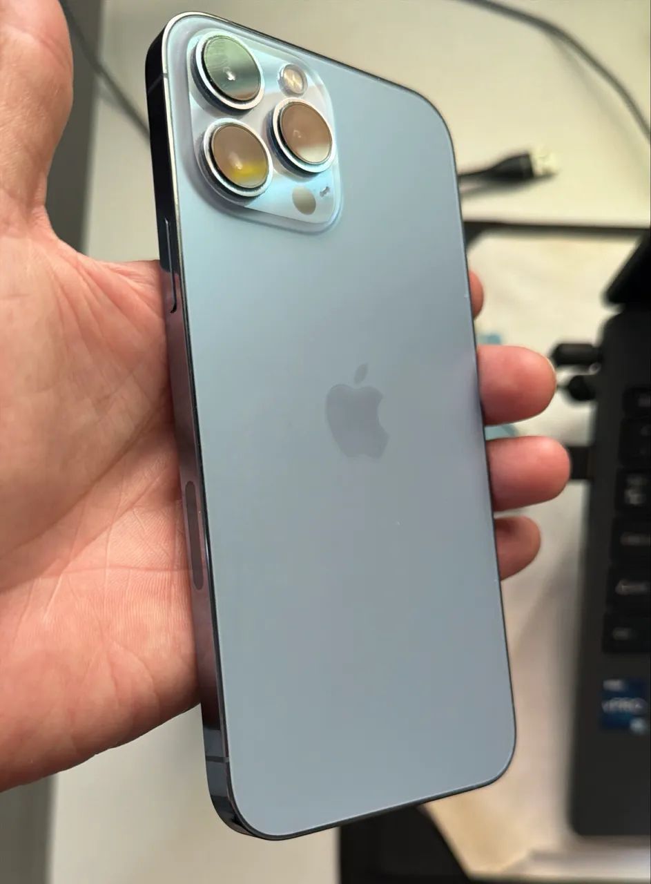 Iphone 13 Pro Max 256Gb - Conservadíssimo sem marcas de uso