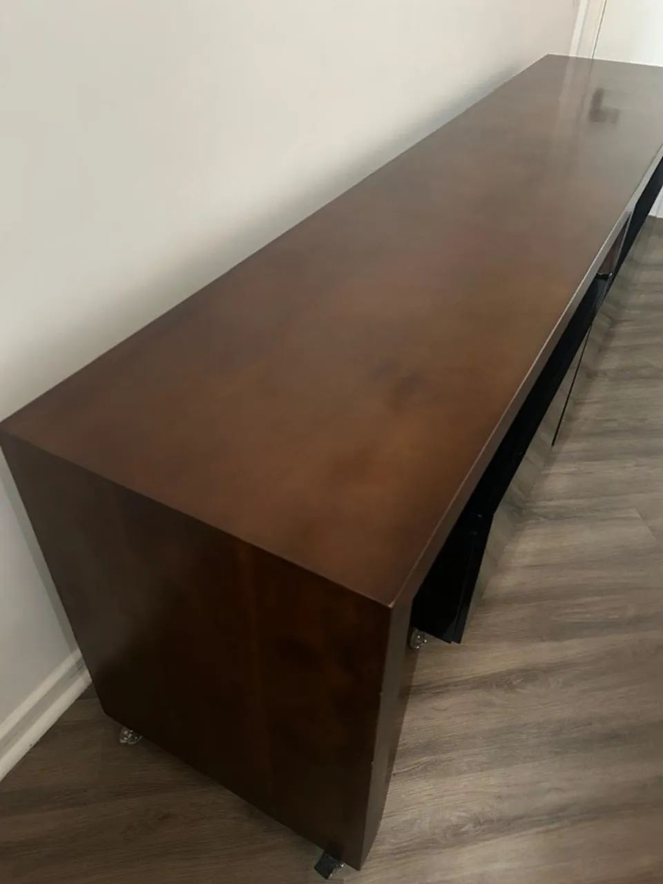 Rack para TV moderno e funcional - Foto 3
