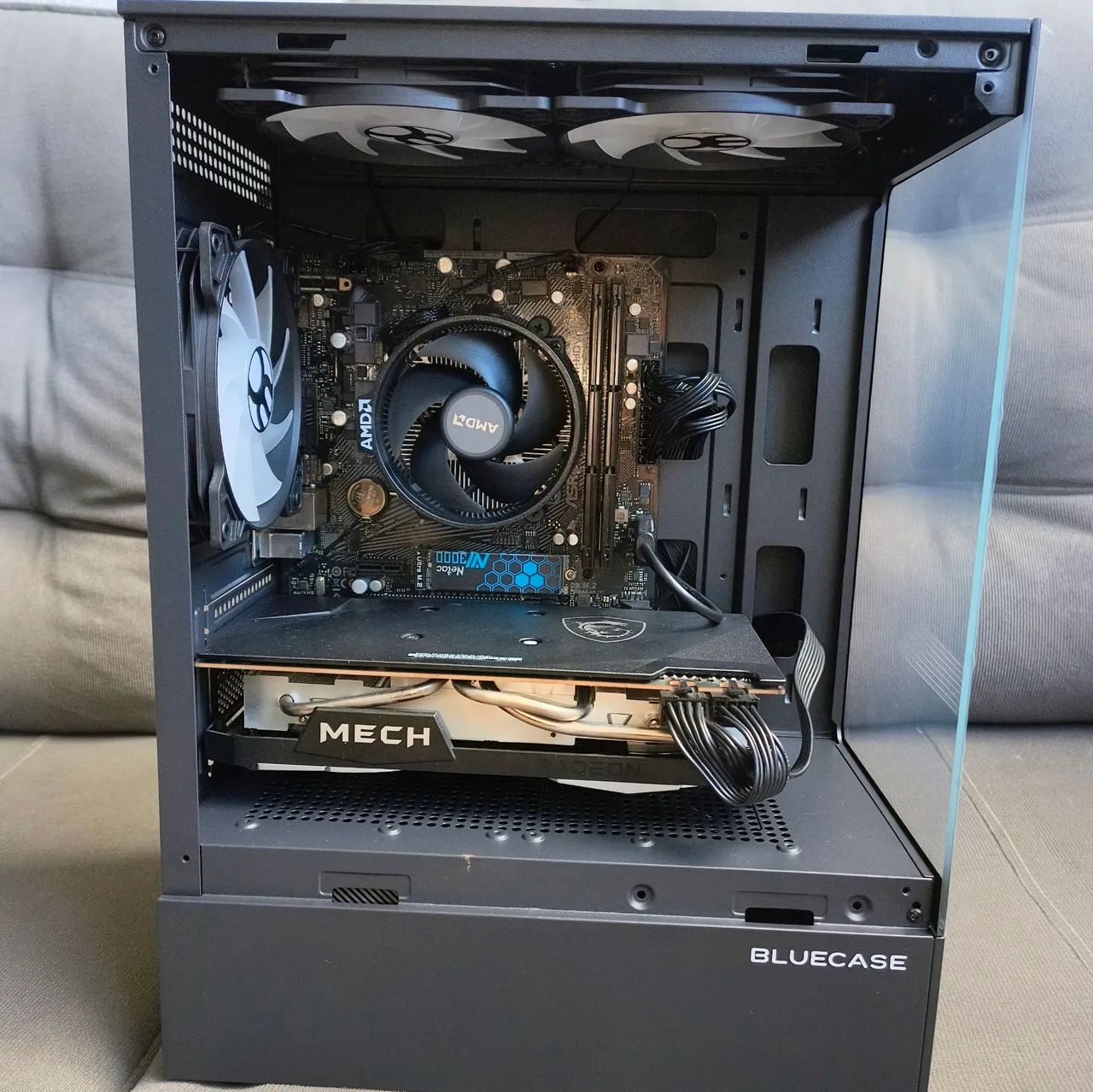 PC Gamer com AMD Ryzen 5 5600 e AMD RX 6750 XT - Foto 2