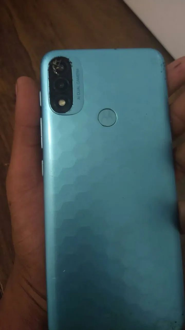 Moto e20