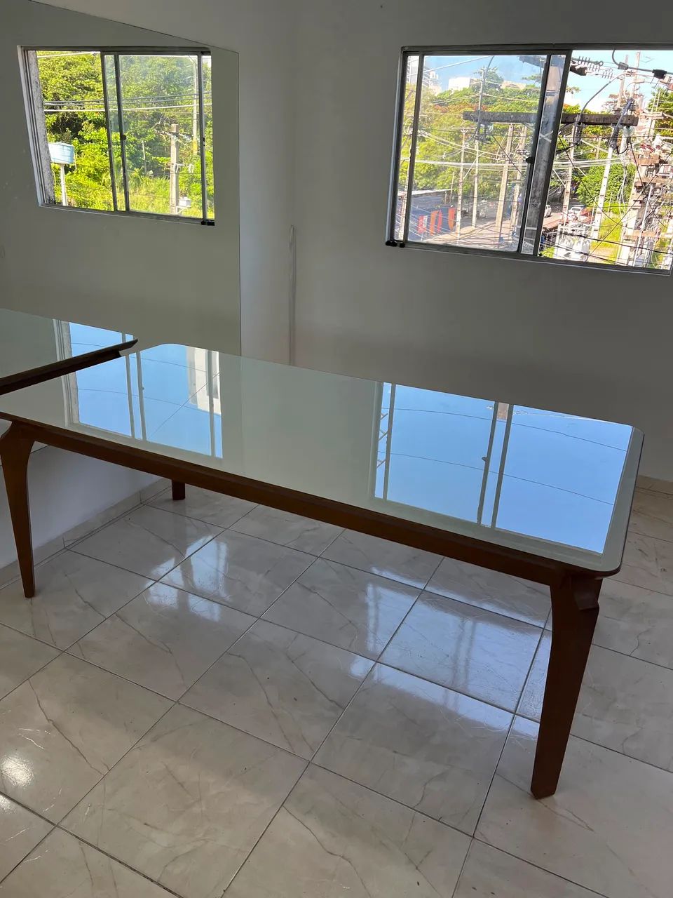 CONJUNTO JACAÚNA ORIGINAL - MESA DE JANTAR + APARADOR | MADEIRA E VIDRO - Foto 3