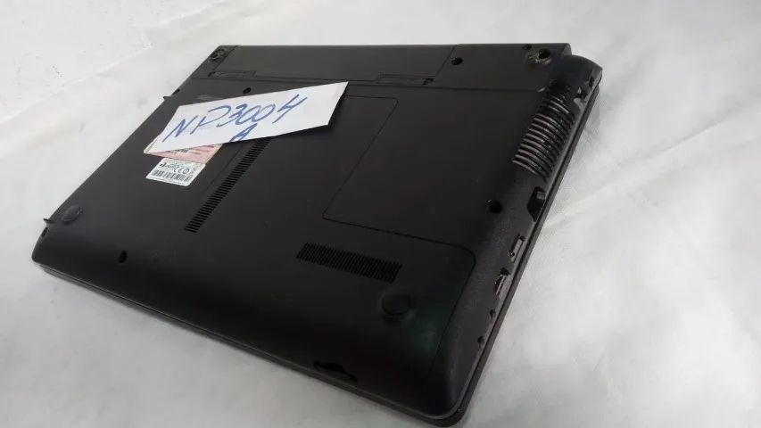 Notebook Samsung 14-Np30A para Reaproveitar Peças-defeito - Foto 3