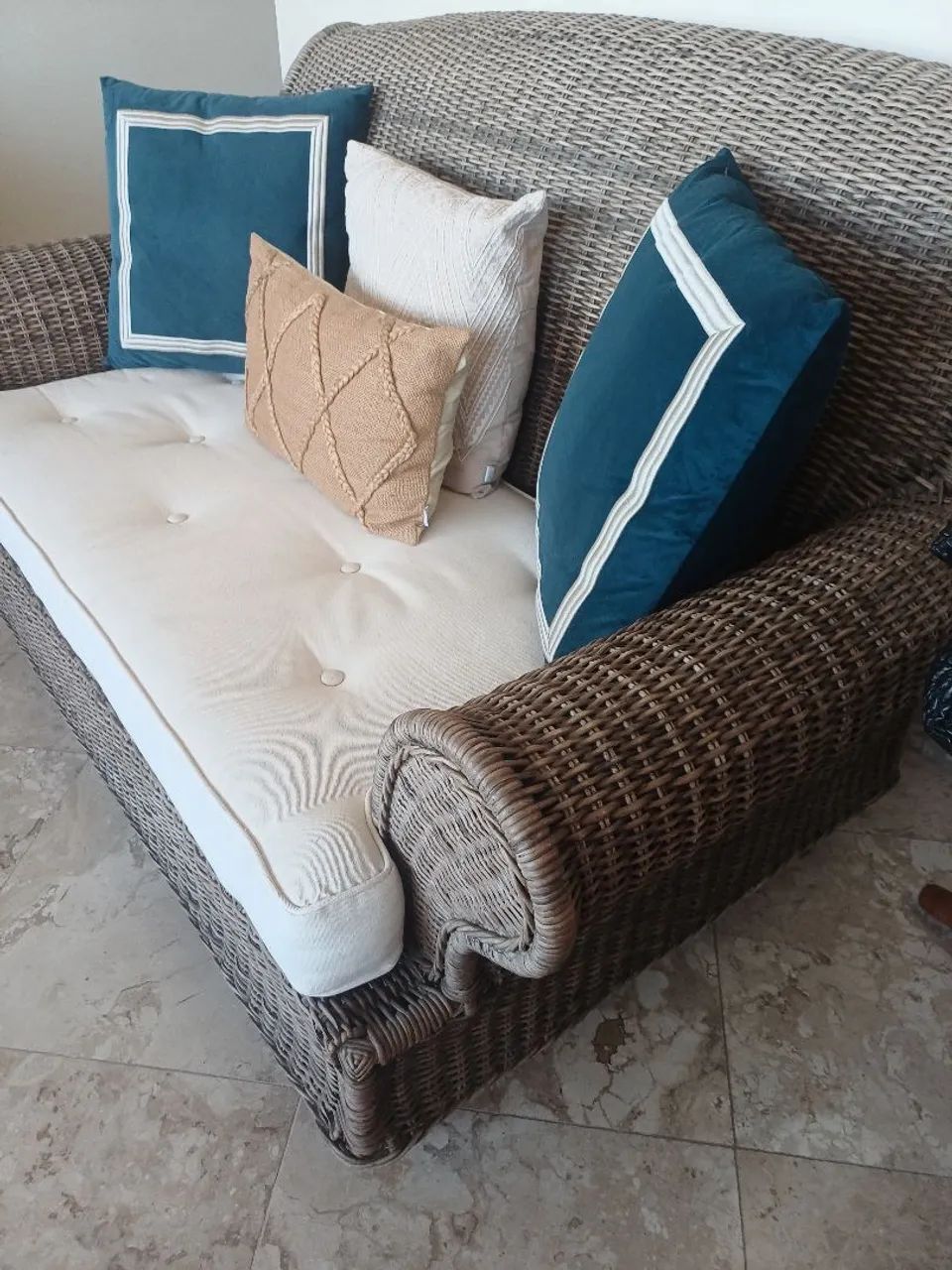 Selling Everything64962143125379121