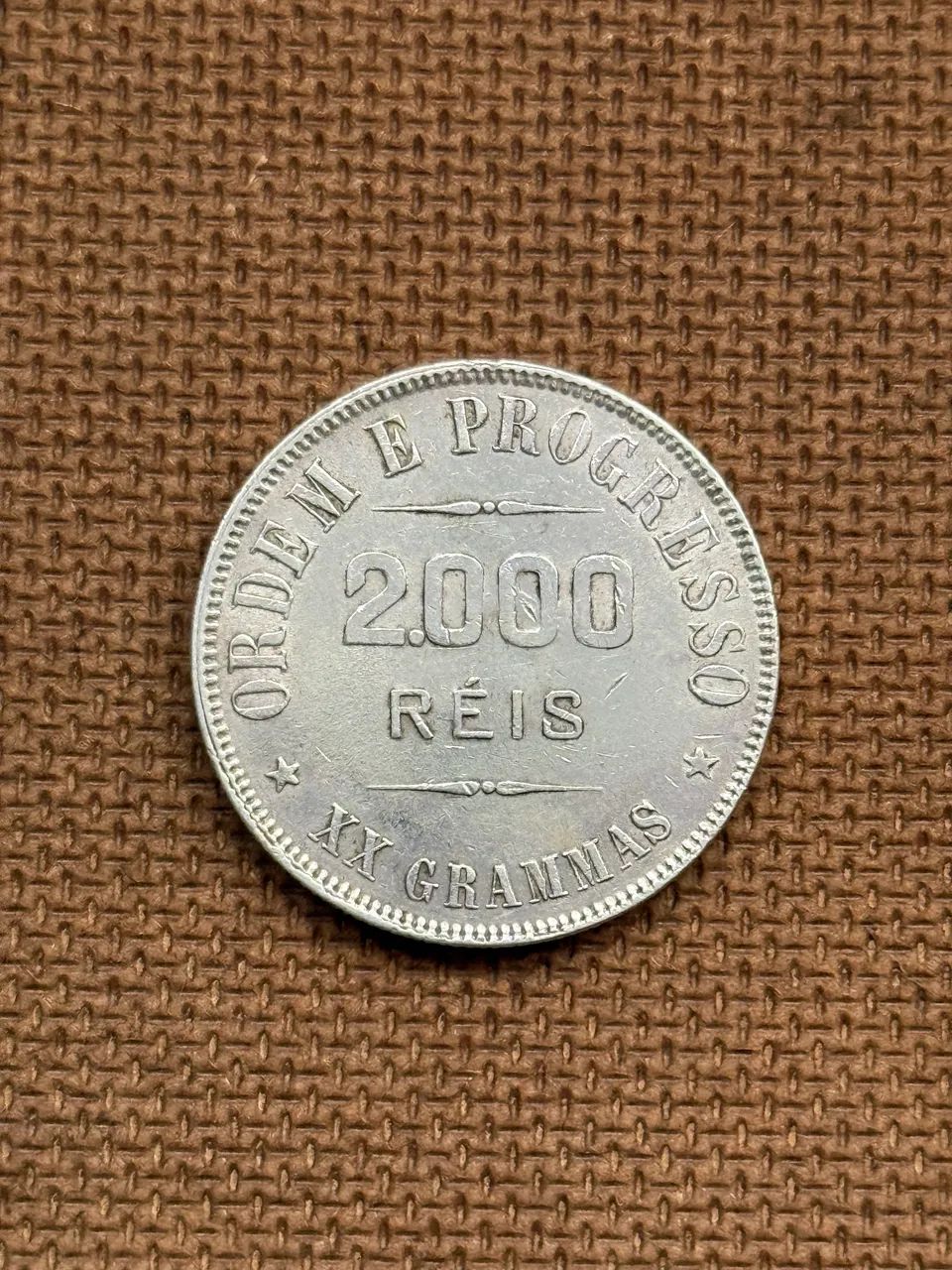Moeda 2000 réis prata 