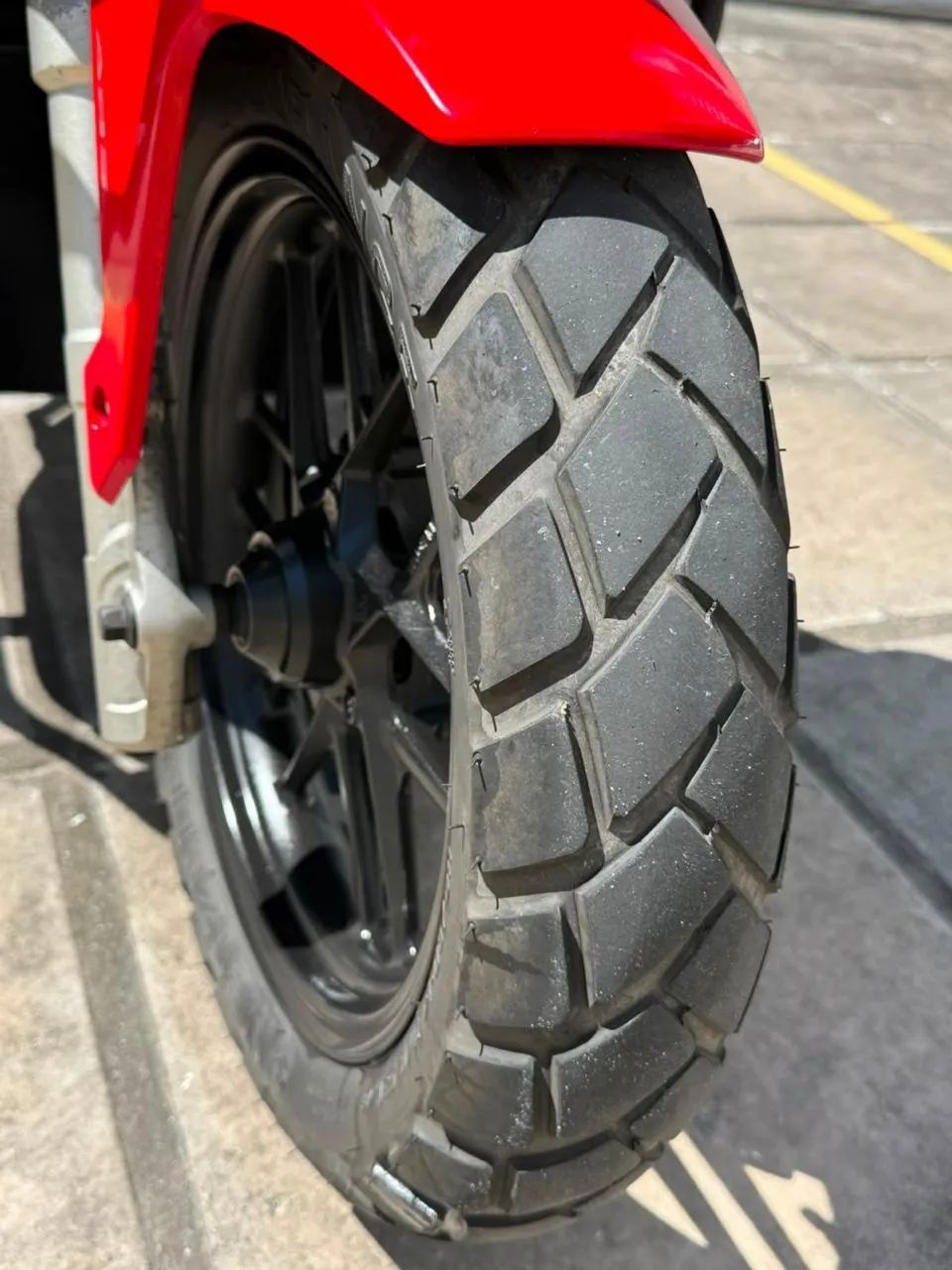 Honda Adv 150 - Foto 5