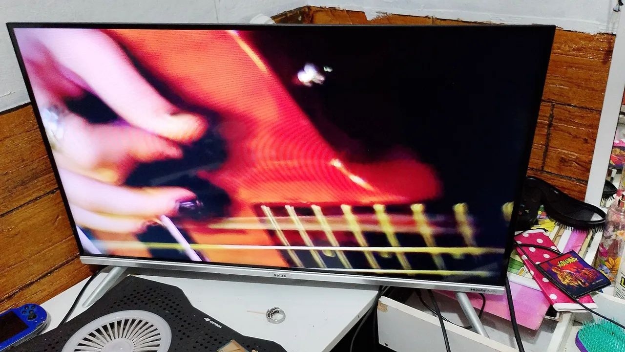 TV Philco Smartv com Android 39 polegadas 