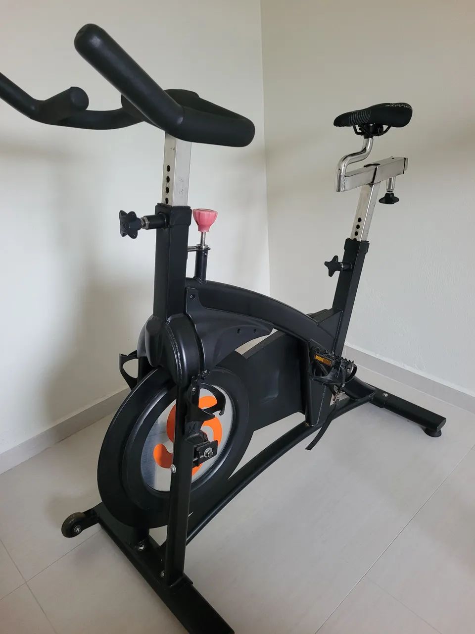 Bicicleta Ergostática Spinning Schwinn