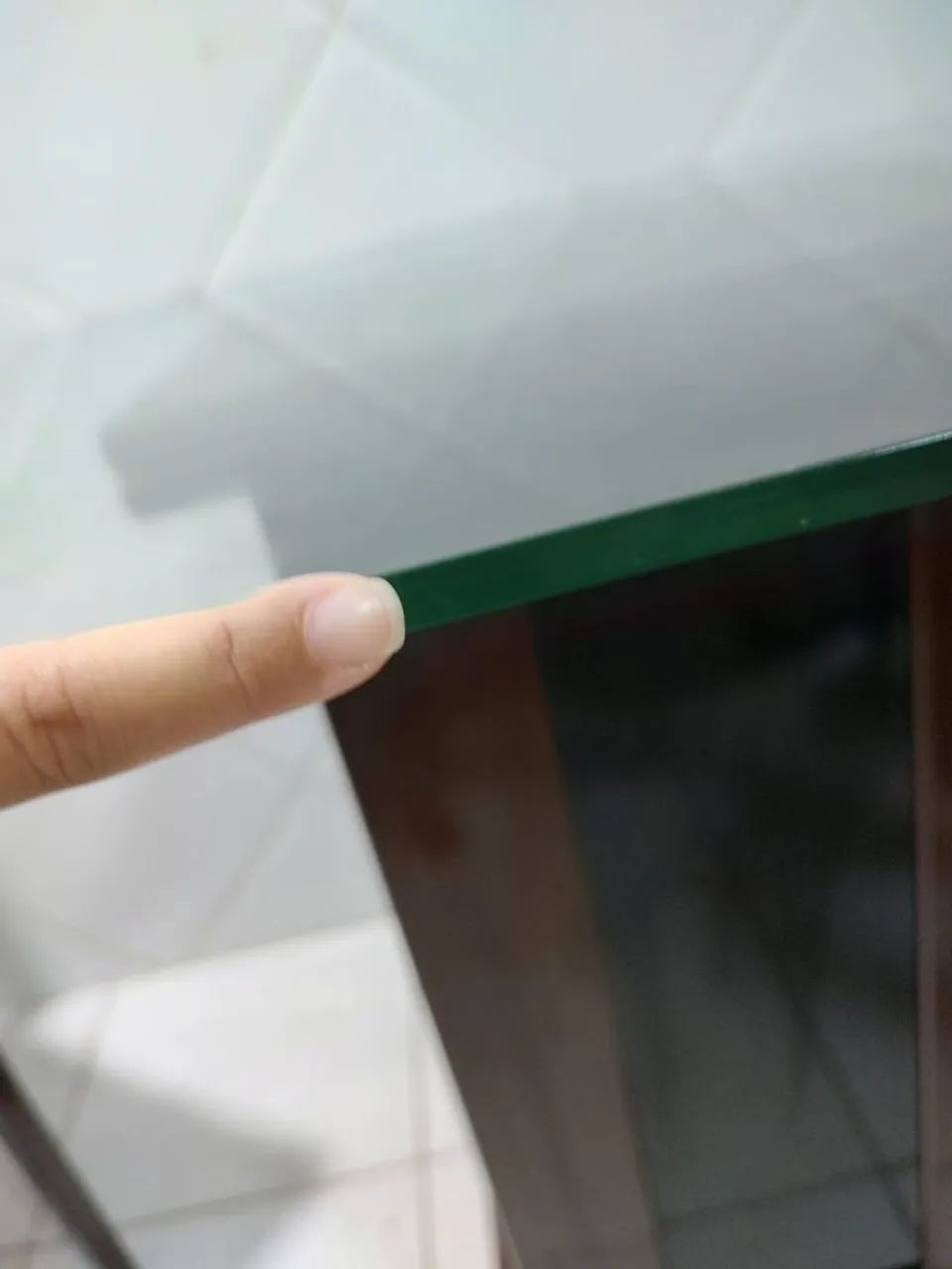 Mesa de vidro com 4 Cadeira  - Foto 4