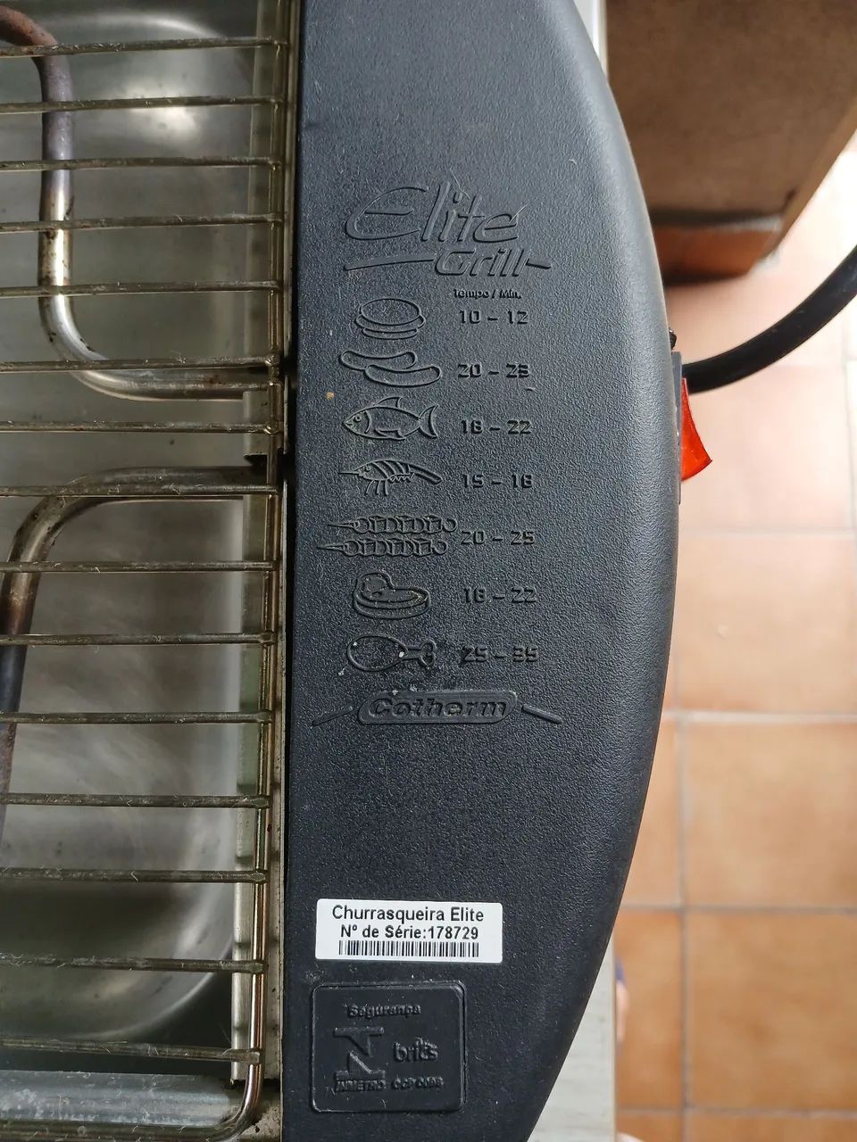 Churrasqueira Elétrica Volt 110V. - Foto 5