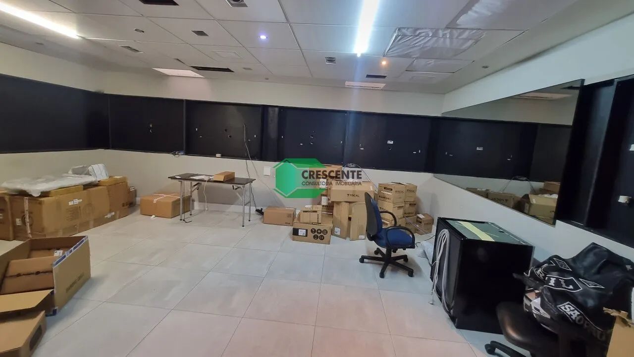 Espaçoso sobrado - Foto 4