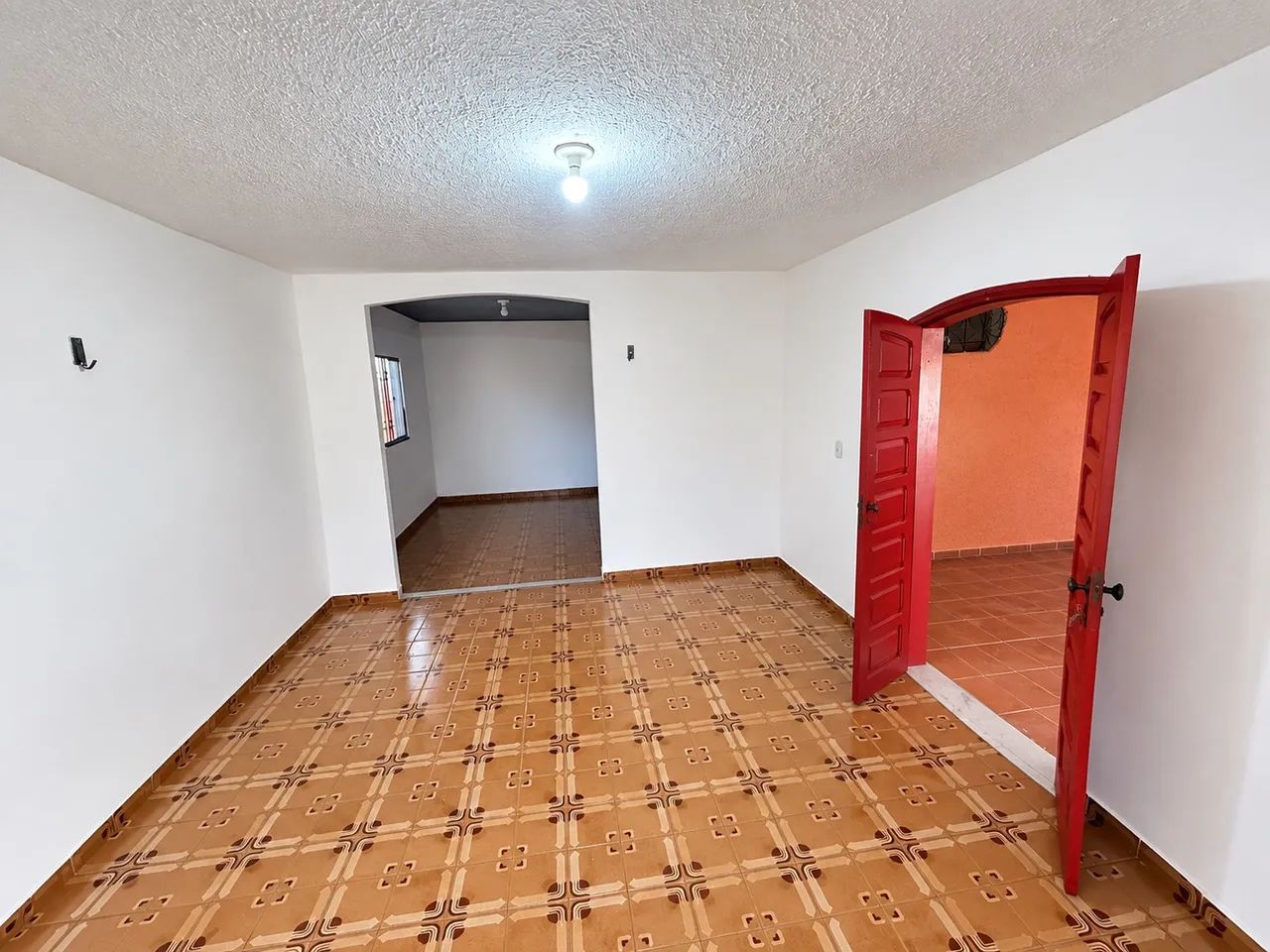 ALUGO CASA NA CIDADE NOVA 3 - Foto 3