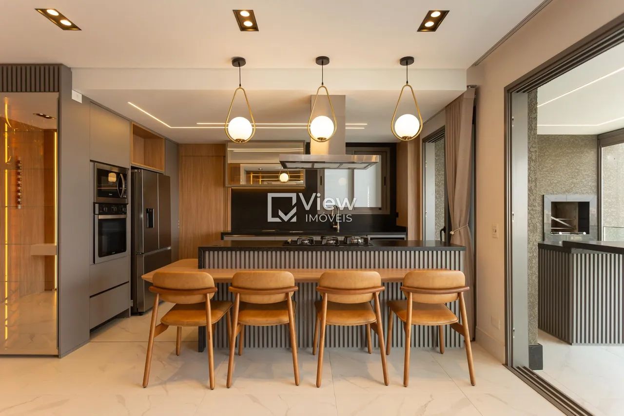 3 suítes e 5 vagas de garagem - Foto 5