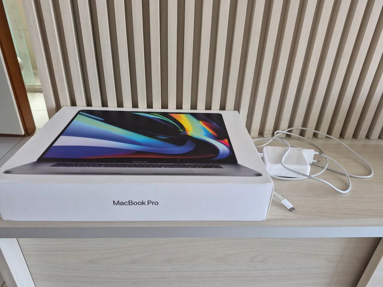 Macbook Pro Intel i7 2019 - Foto 3