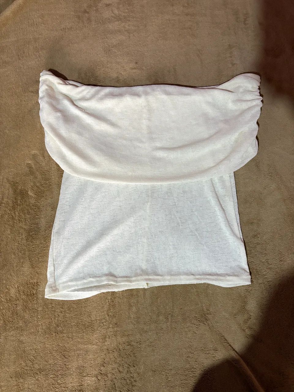 Blusas e macacão 