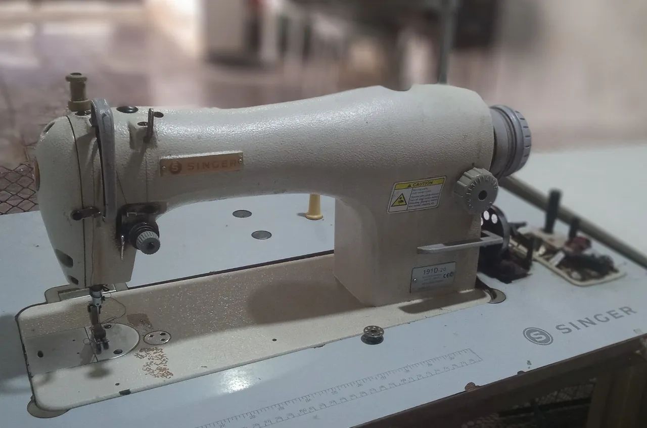 3 MÁQUINAS INDUSTRIAIS PARA COSTURA - Foto 4