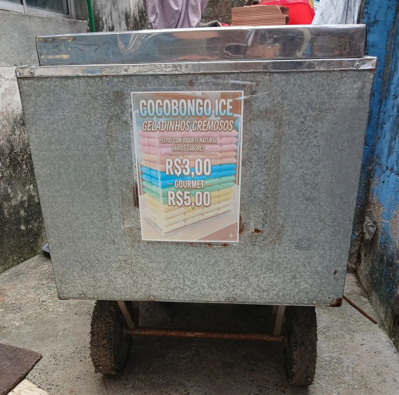 Carrinho térmico para quentes e gelados!