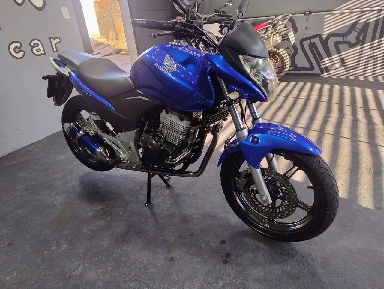 CB300r  - Foto 3