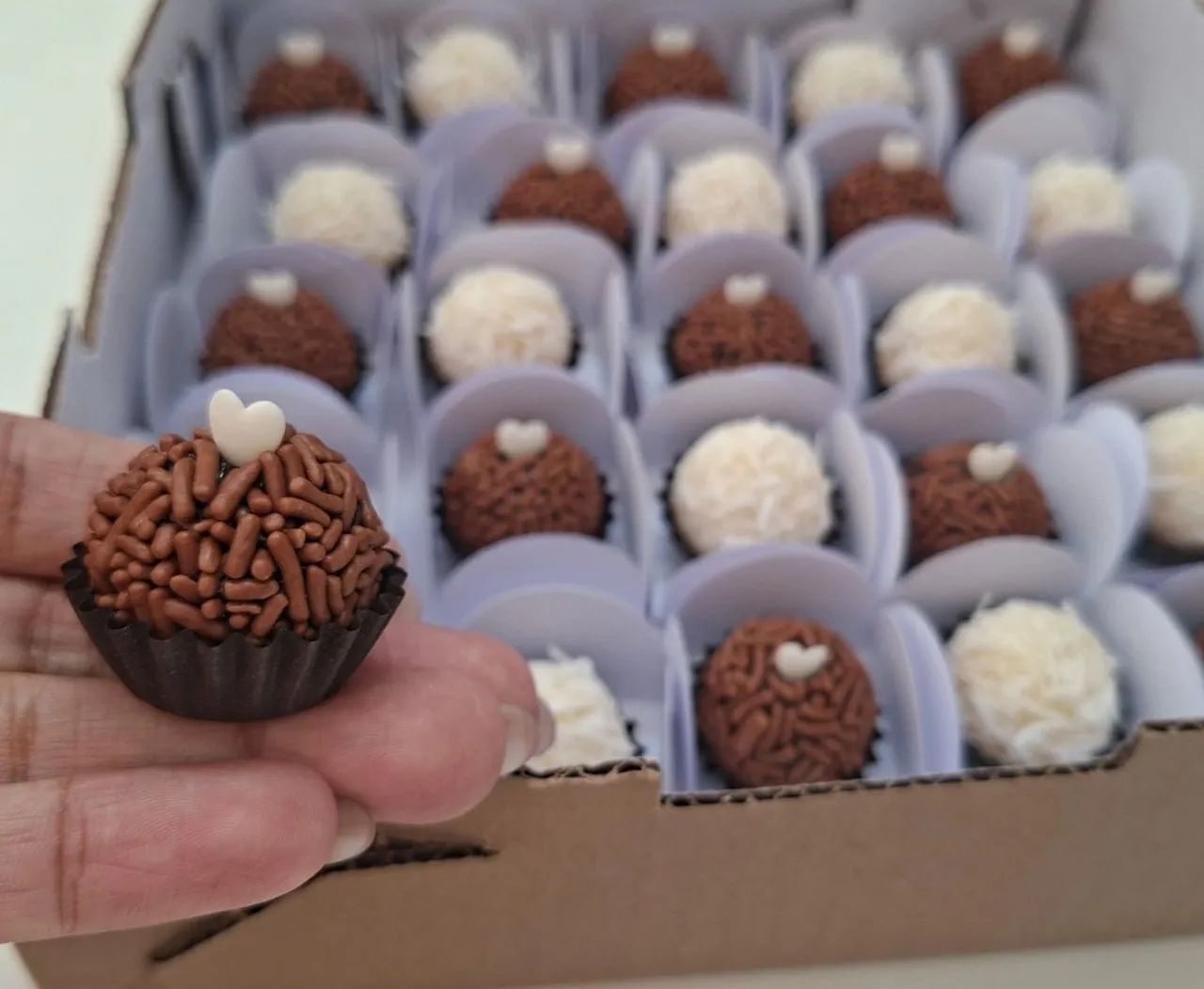 Brigadeiros Tradicionais  - Foto 3